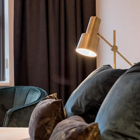 Nero Office & Cafe Apart-hotel Roarmond