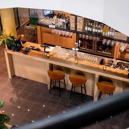 Lägenhetshotell Nero Office & Cafe