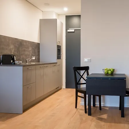 Apart-hotel Nero Office & Cafe 4*