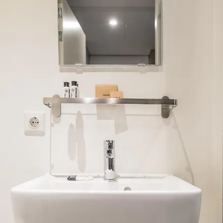 Apart-hotel Nero Office & Cafe Roarmond