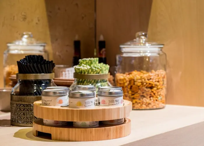 Nero Office & Cafe アパートホテル Roarmond