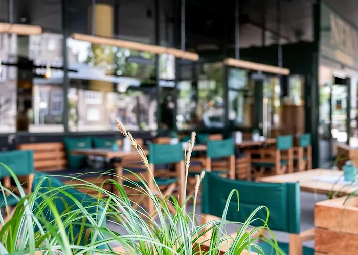 Aparthotel Nero Office & Cafe 4*