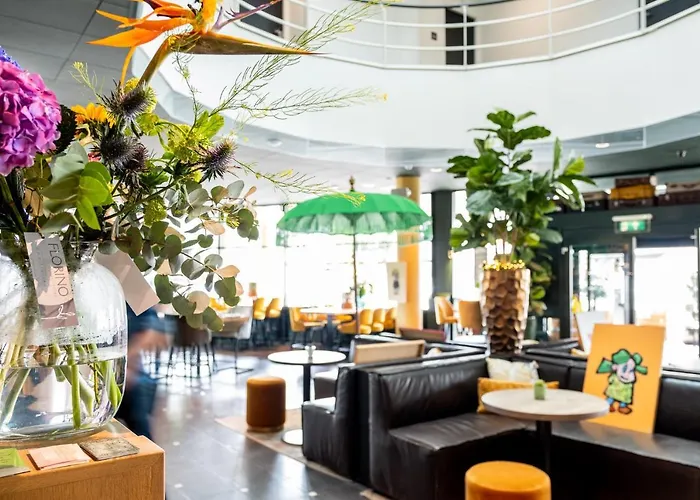 Nero Office & Cafe Aparthotel