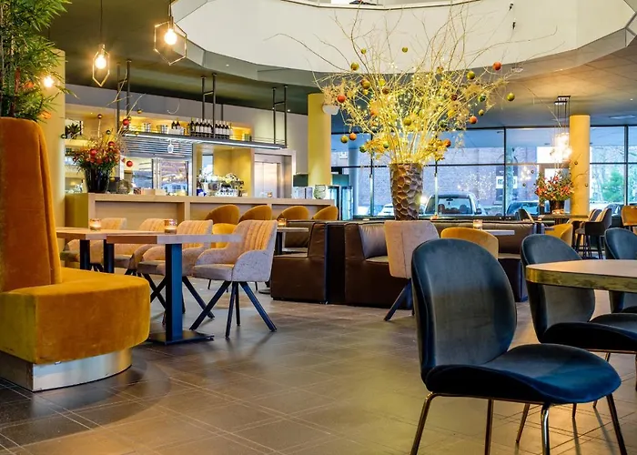 Nero Office & Cafe 4*