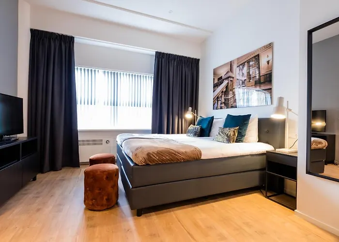 Nero Office & Cafe Aparthotel