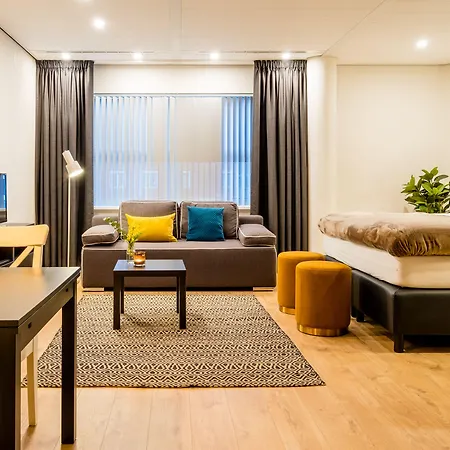 Aparthotel Nero Office & Cafe 4*