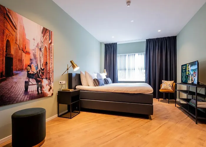 Nero Office & Cafe 4*