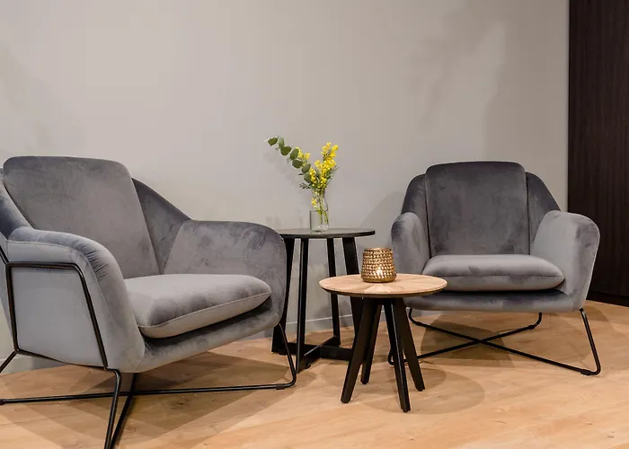 Appart hôtel Nero Office & Cafe 4*