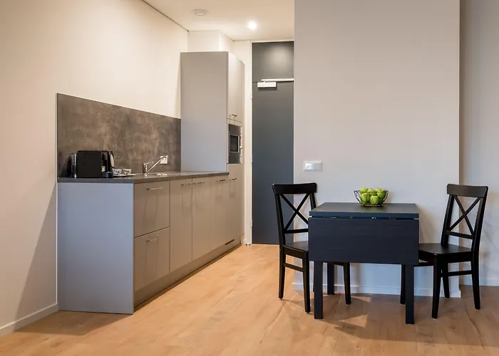 Appart hôtel Nero Office & Cafe 4*