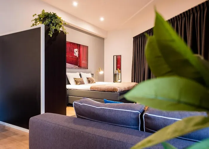 Nero Office & Cafe Appart hôtel 4*